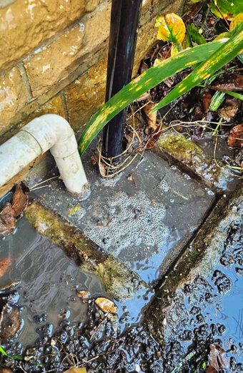 https://guildfordblockeddrains.com.au/uploads/2025/07/hero-blocked-sewers-51219.jpg